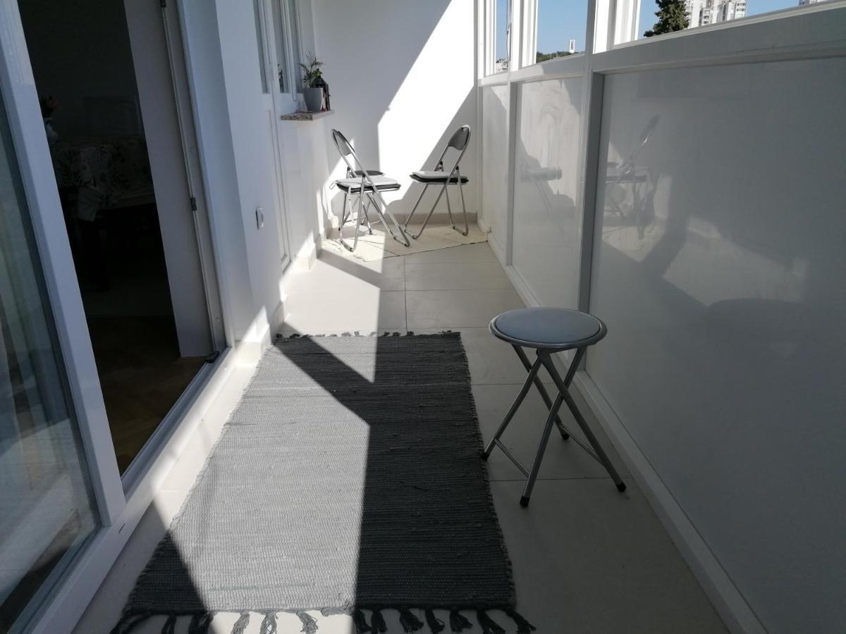Sunny Spot Apartment พูลา ภายนอก รูปภาพ